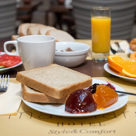 Отель Marmara 4*