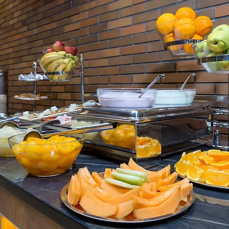 Отель Marmara 4*