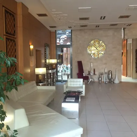 Marmara Hotel 4*