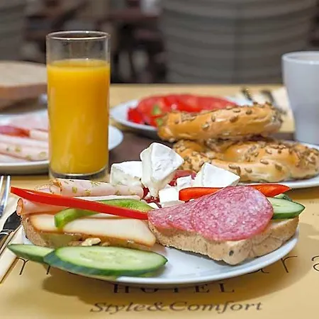 Hotel Marmara 4*